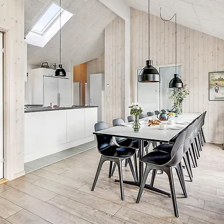 5 Star In Idestrup *