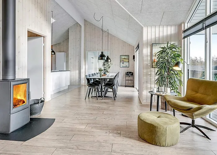 14 Person In Idestrup Semesterbostad